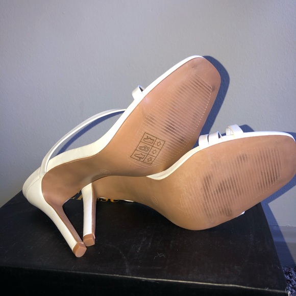 BooHoo Heels - Picture 6 of 6